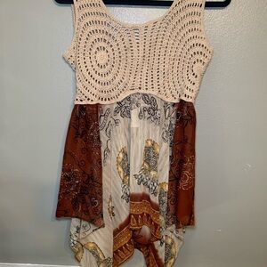 Kaely N Max Crochet Patchwork Boho Top Handkerchief Hem Flowy Festival Tank